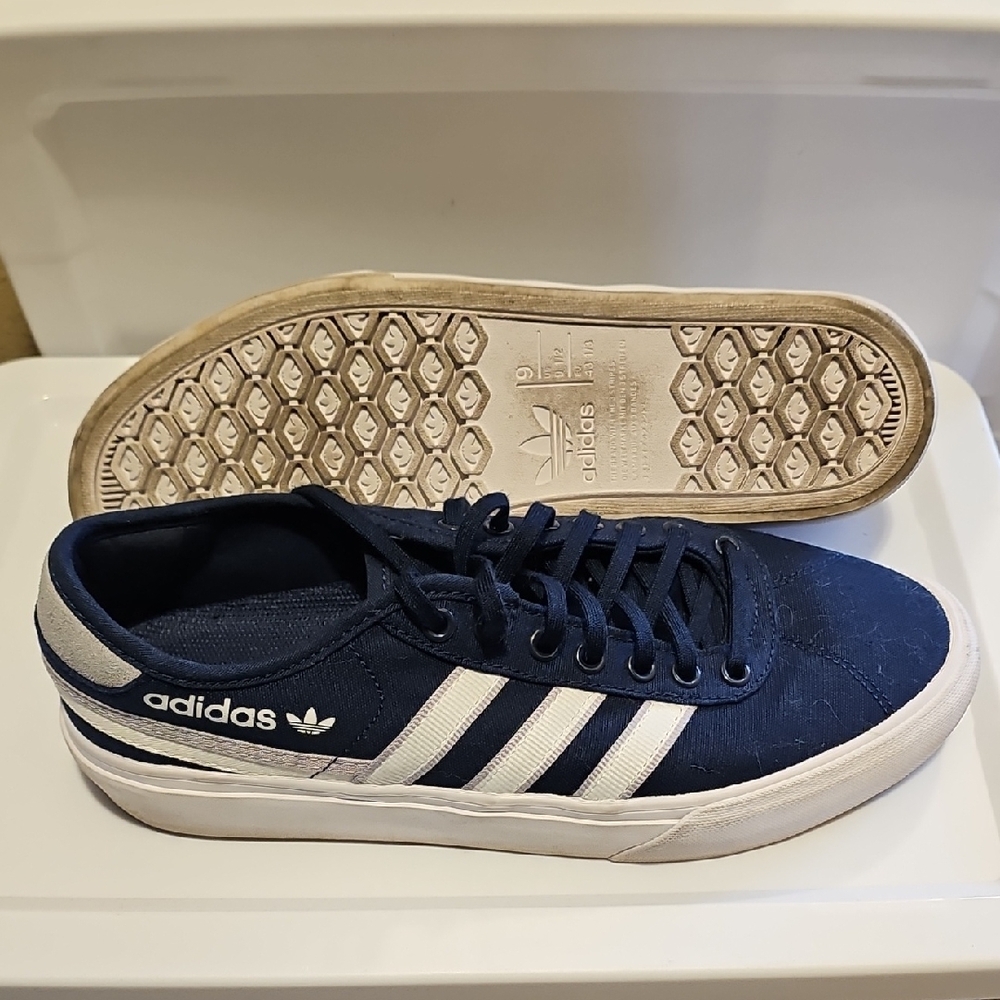 Adidas Men's Navy Sneakers